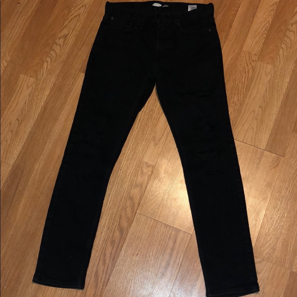 Black ripped jeans